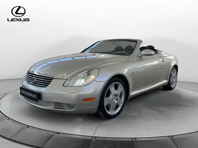 Lexus SC 430 430 V8 32V