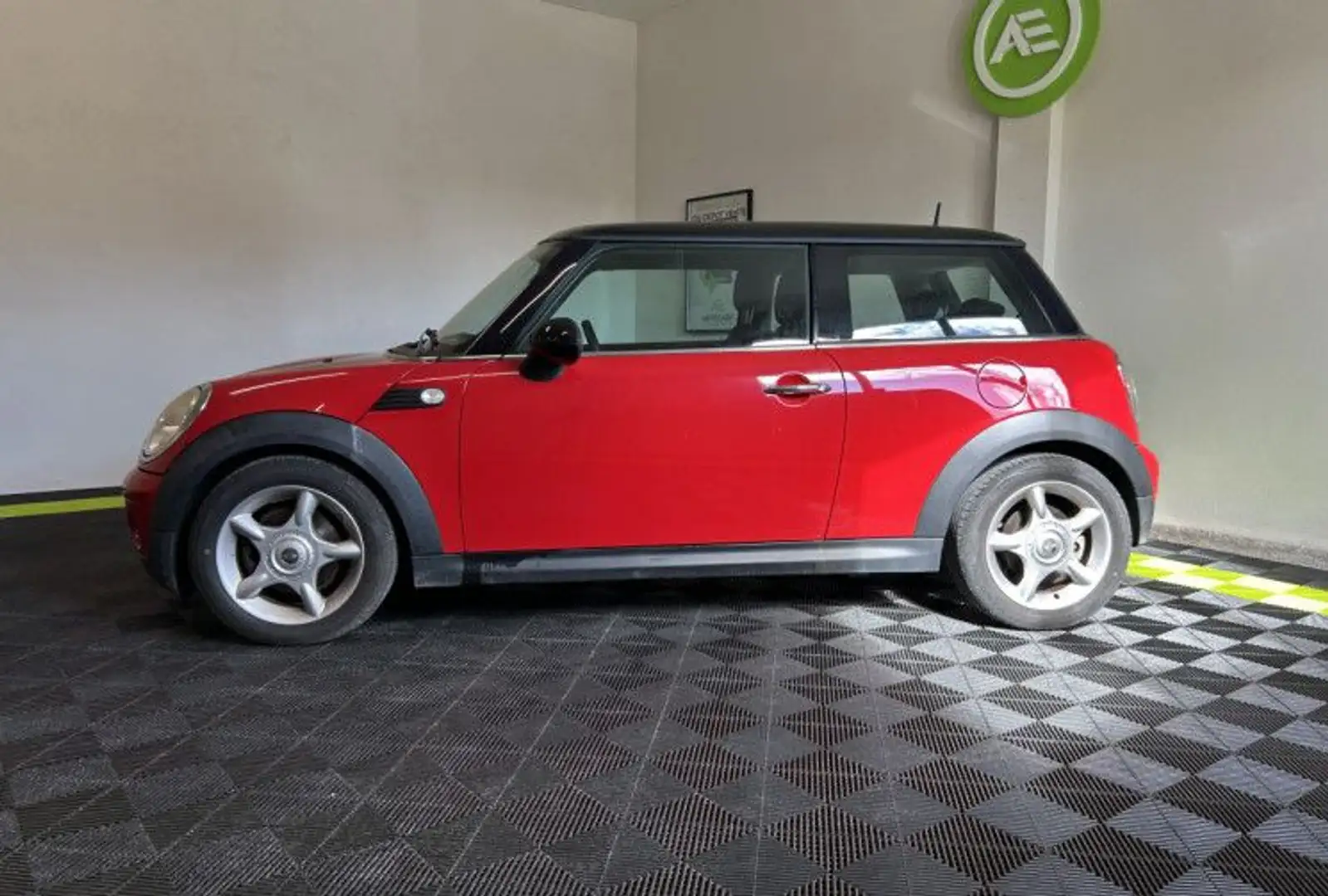 MINI Cooper II (R56) 120ch Rot - 2