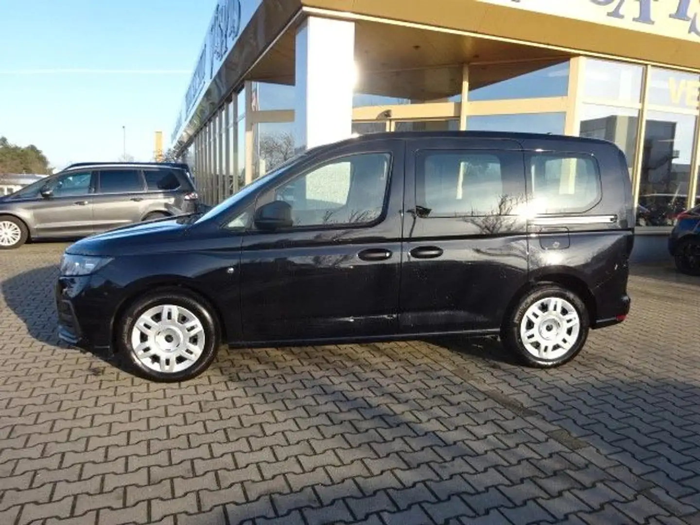 Ford Tourneo Connect Trend 2.0L 90kW Autom 7Sitz GRA Schwarz - 2