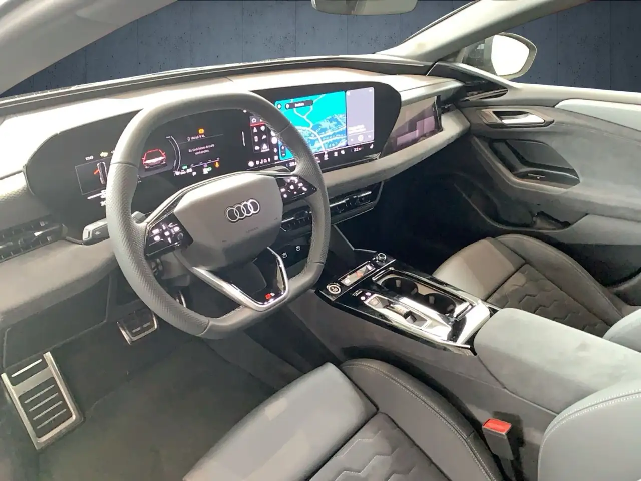 Audi A6 e-tron S line AHK/W-Pumpe/Tech+/21" 9