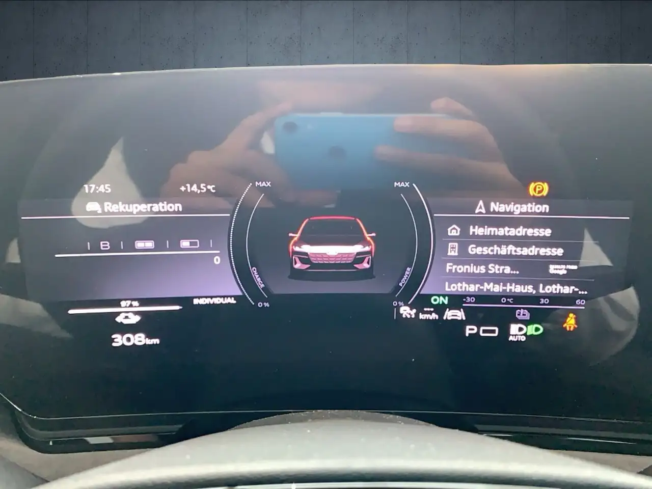 Audi A6 e-tron S line AHK/W-Pumpe/Tech+/21" 10