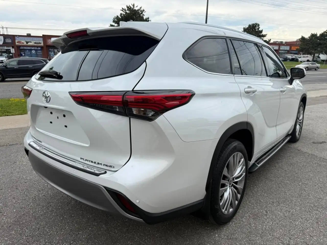 Toyota Highlander photo Toyota Highlander