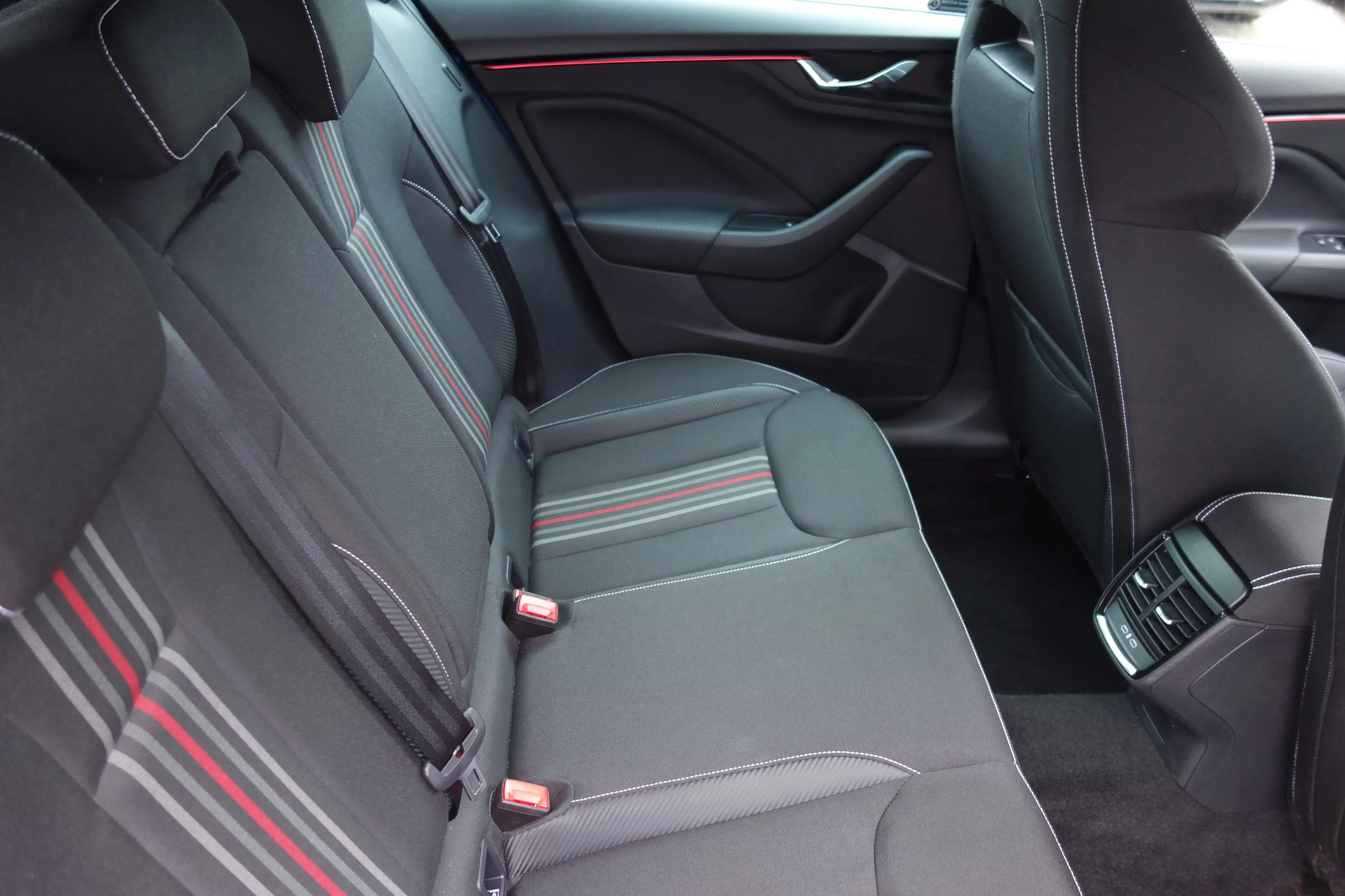 Skoda Scala Monte Carlo — photo 12