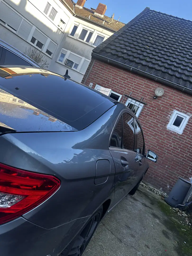 Mercedes-Benz C 220 - 2