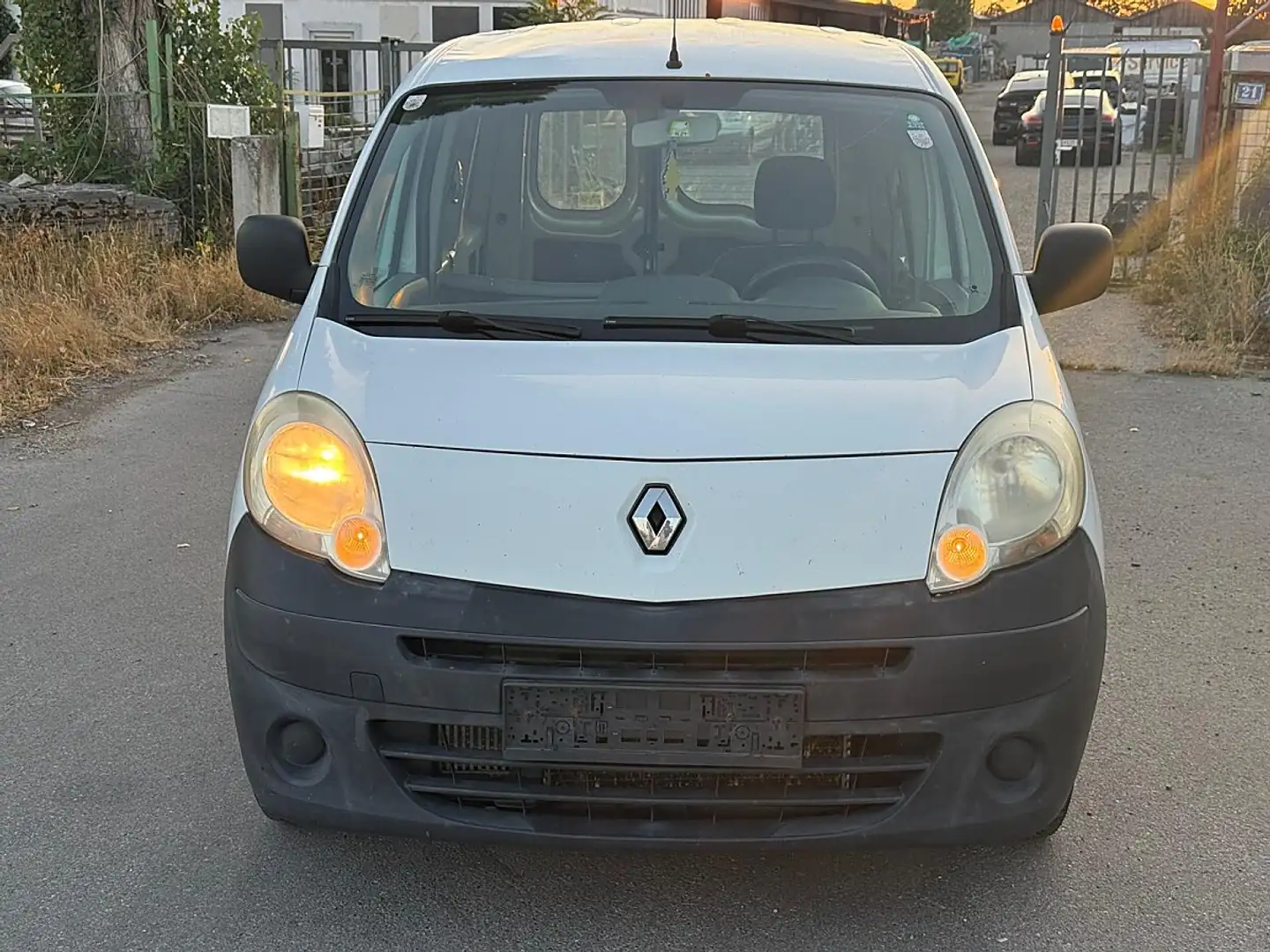 Renault Kangoo Express Cool & Sound 1,5 dCi***Export**** Weiß - 2