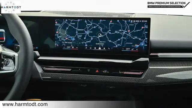 BMW 5 Series view 13