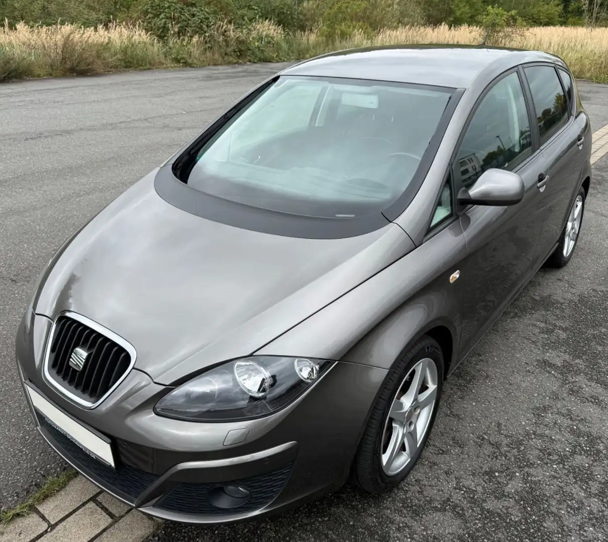 SEAT Altea 4You Navi DAB Sitzheizg. 17" sehr gepflegt Grau - 1