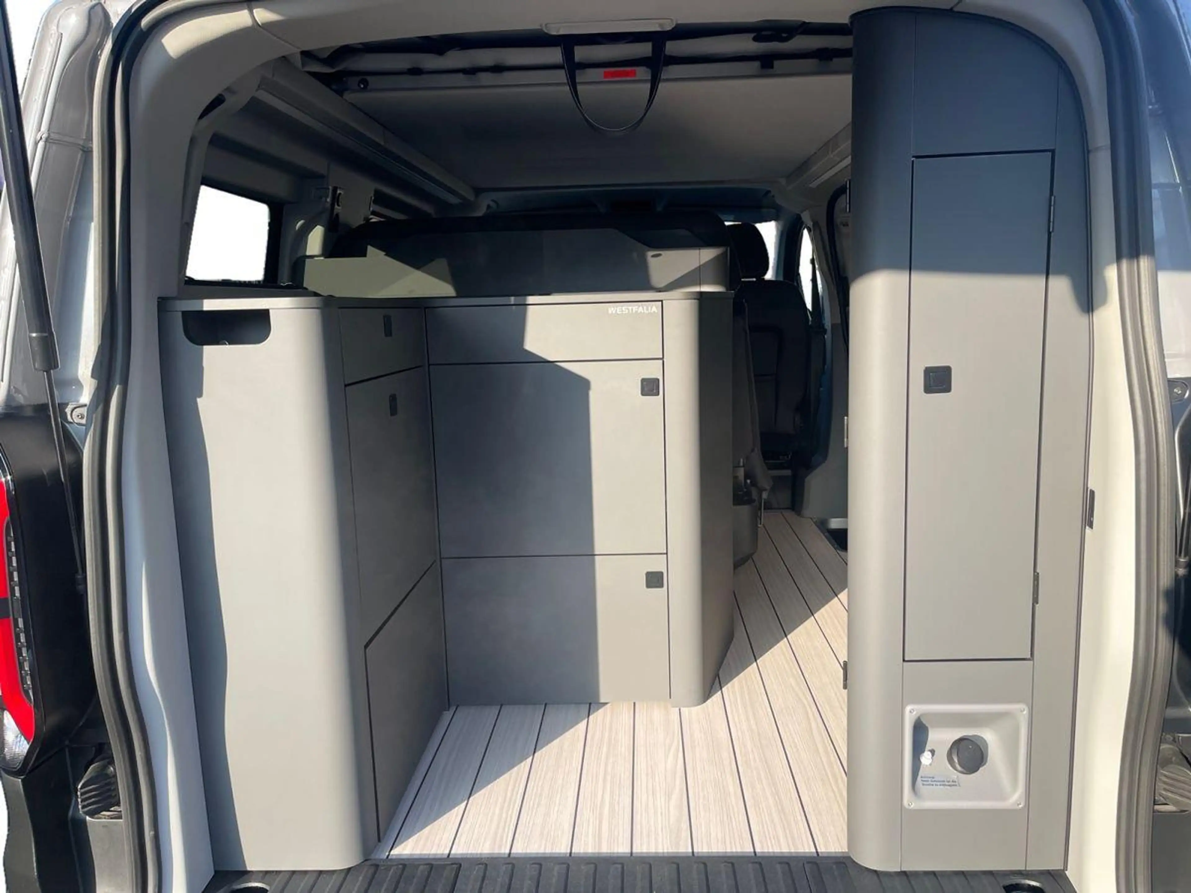 Ford Nugget Transit/Tourneo Custom Nugget 320 L1 4x4 Active — photo 14
