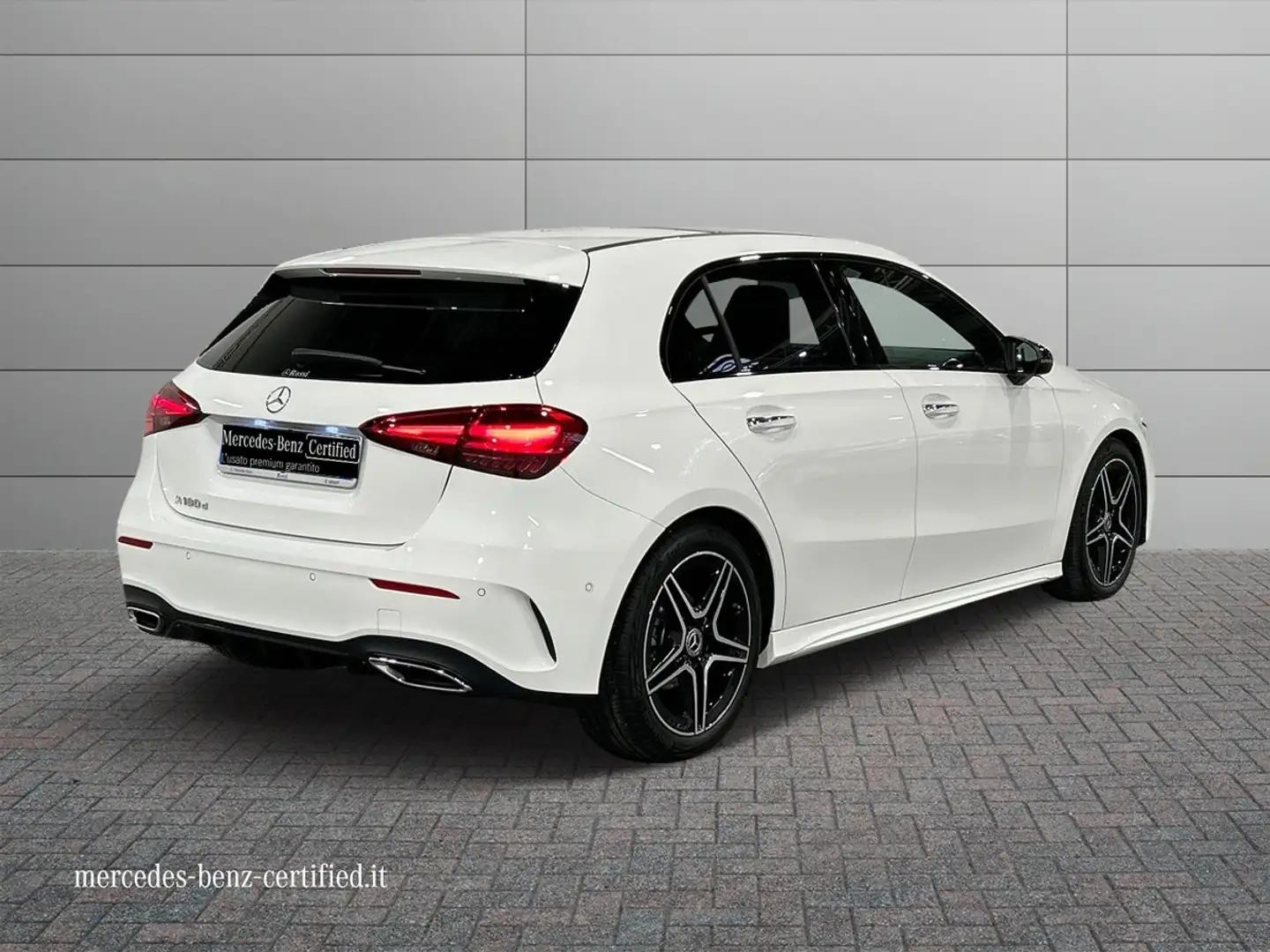 Mercedes-Benz A 180 d AMG Line Advanced Plus auto Bianco - 2