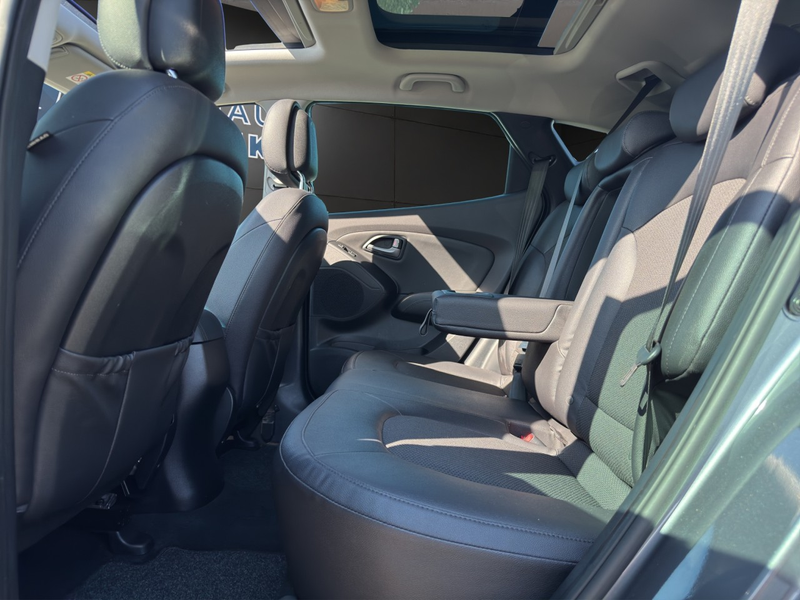 Hyundai iX35 2.0 Style AWD NAVI*KAMERA*AHK Klima Xenon Navi — photo 12
