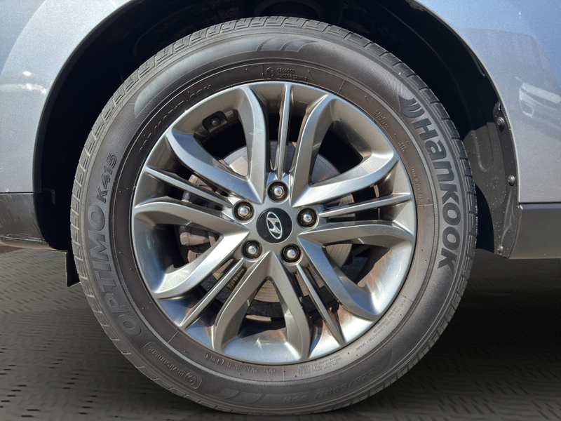Hyundai iX35 2.0 Style AWD NAVI*KAMERA*AHK Klima Xenon Navi — photo 10