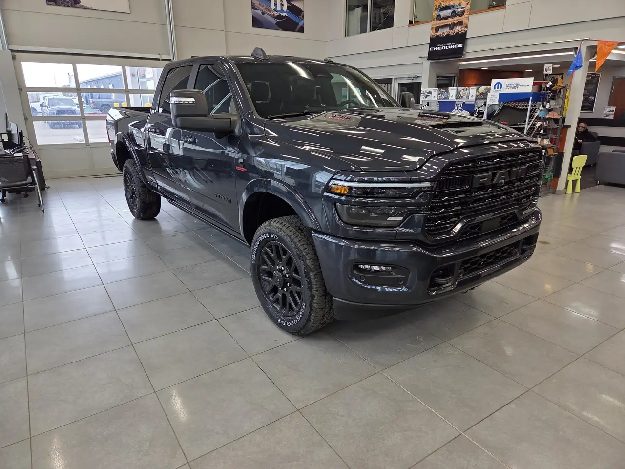 RAM 3500 снимка RAM 3500