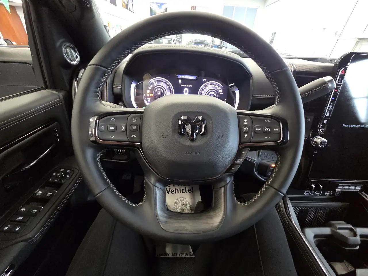 RAM 3500 снимка RAM 3500