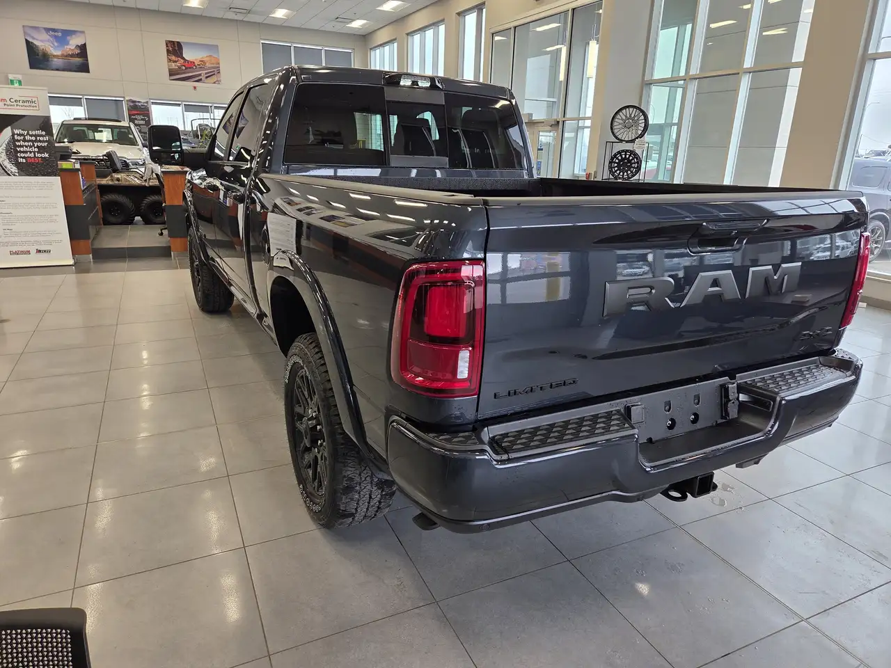 RAM 3500 снимка RAM 3500