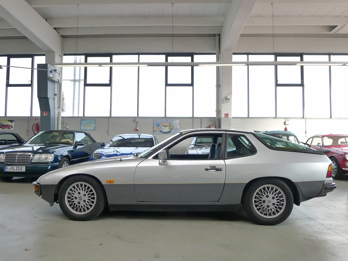 Porsche 924 924 turbo, technisch/optisch gepflegt, rostfrei Silber - 1