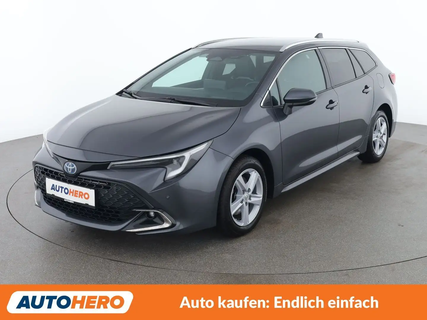 Toyota Corolla 2.0 Hybrid Lounge Grau - 1