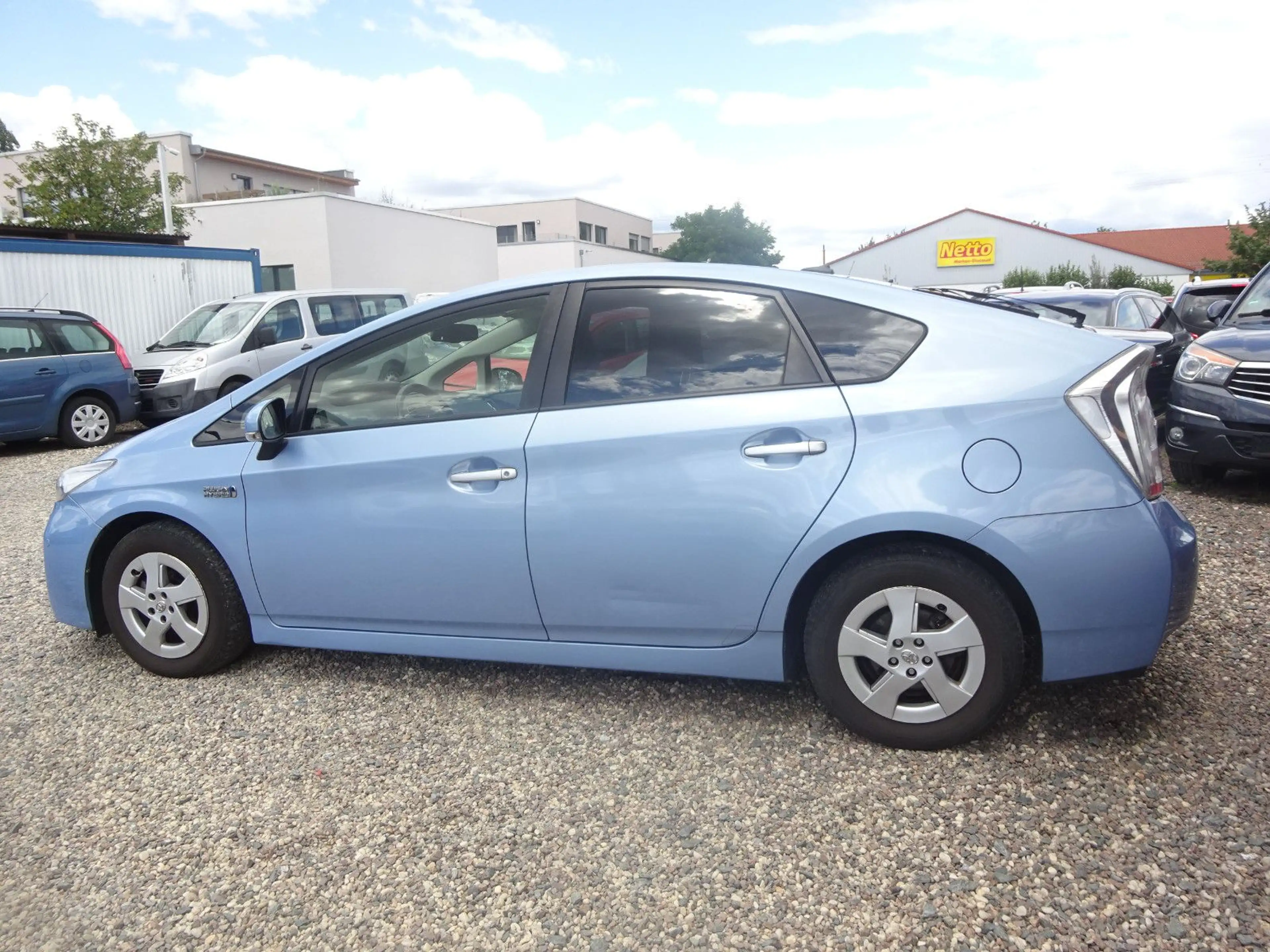Toyota Prius Plug-in Hybrid TEC-Edition — photo 6
