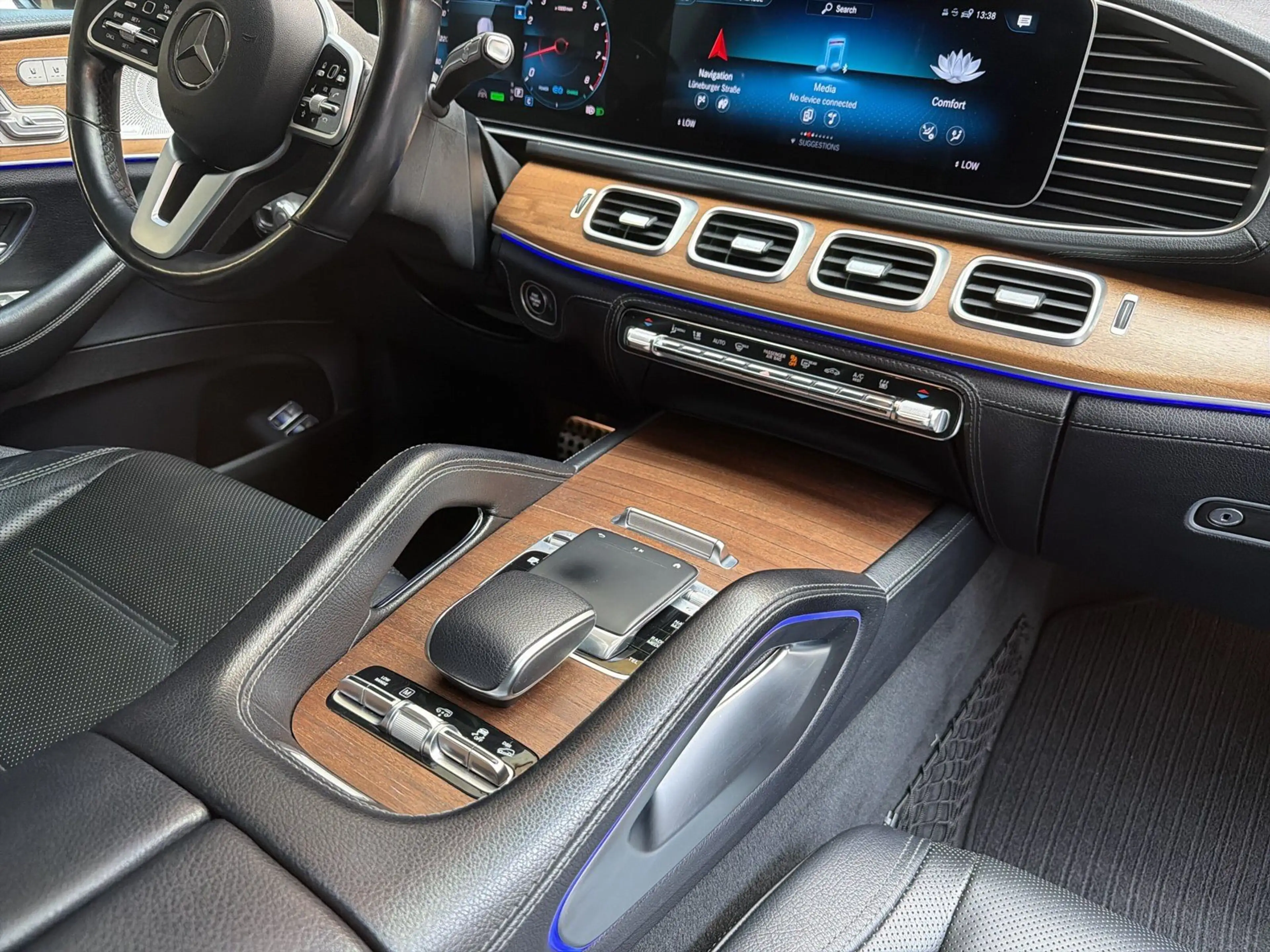Mercedes-Benz GLE 450 AMG Line+HUD+Pano+Standh+Airmatic+7 Sitze — photo 14