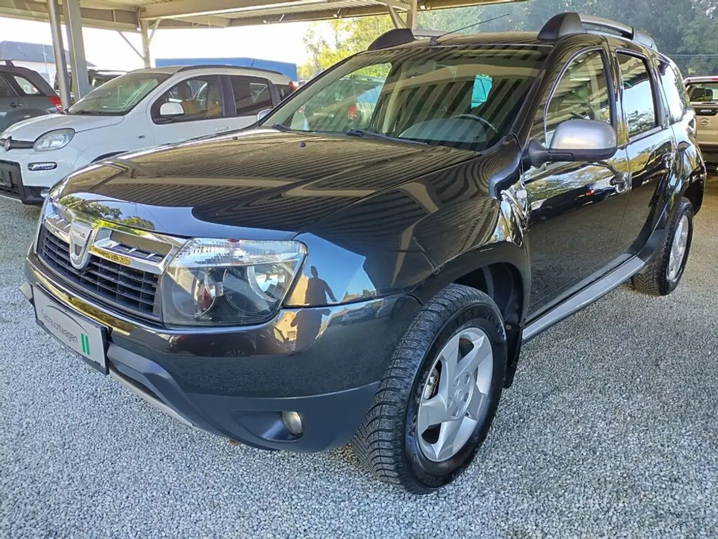 Dacia Duster Laurèate dCi 110 4x4 ! Serviceheft! Schwarz - 1