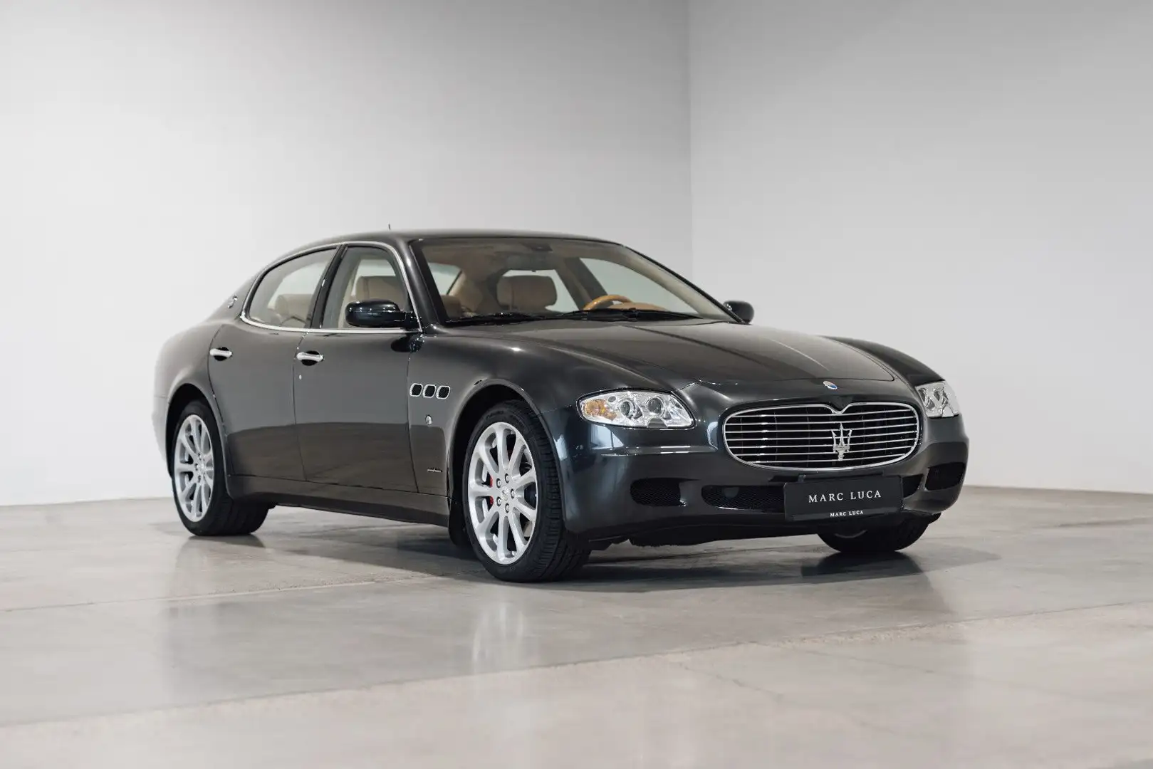 Maserati Quattroporte 4.2 V8 Executive GT ZF-Automatic Gris - 1