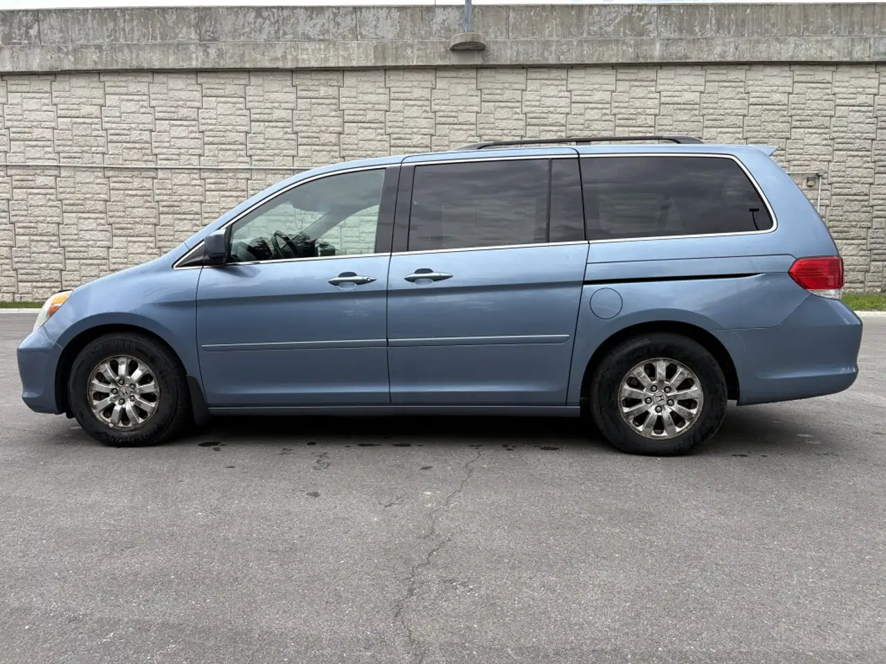 Honda Odyssey photo Honda Odyssey