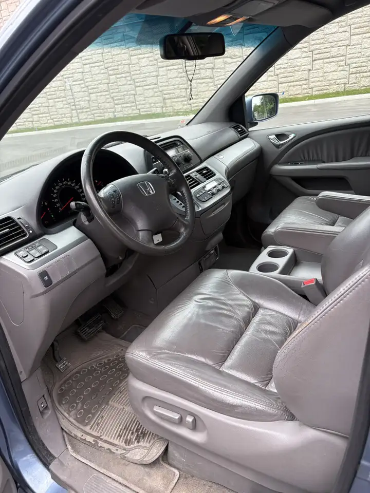 Honda Odyssey photo Honda Odyssey