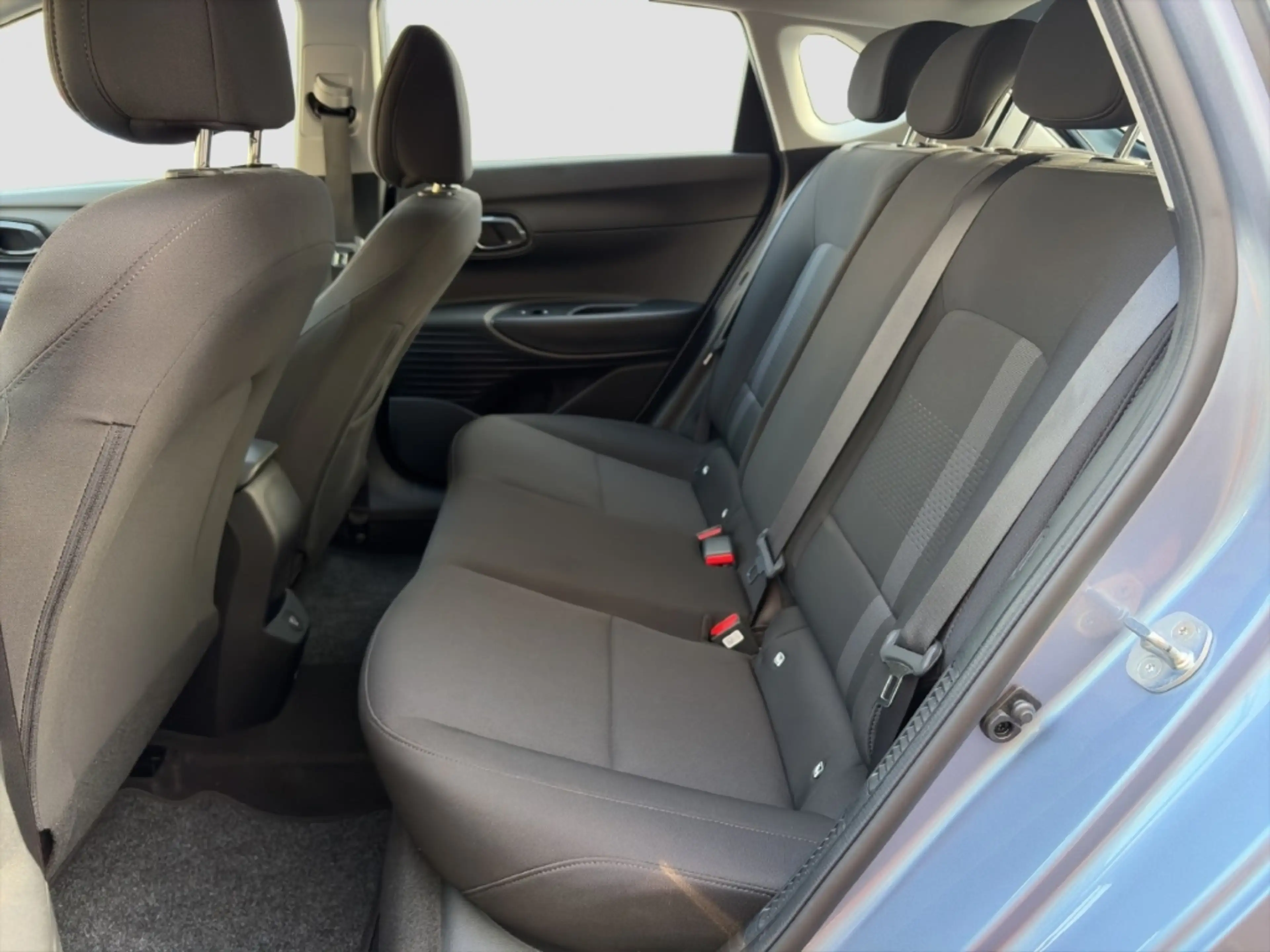 Hyundai i20 TREND 1.0 T-Gdi (48V) DCT *AHK*CAM*CARPLAY*SITZHZG — photo 8