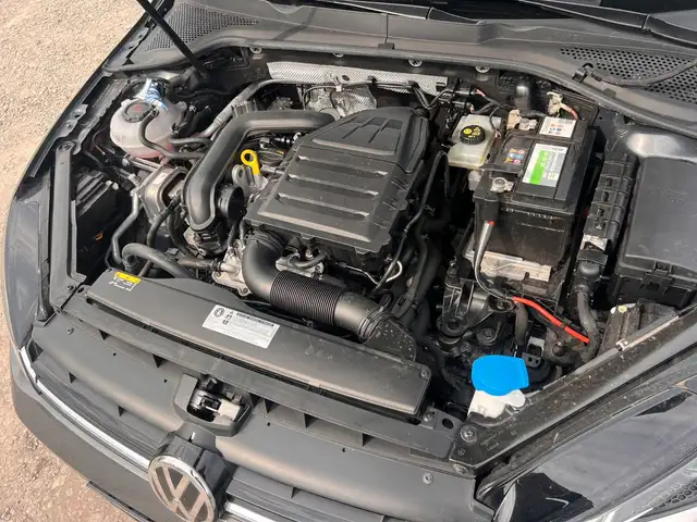 Volkswagen Golf view 7