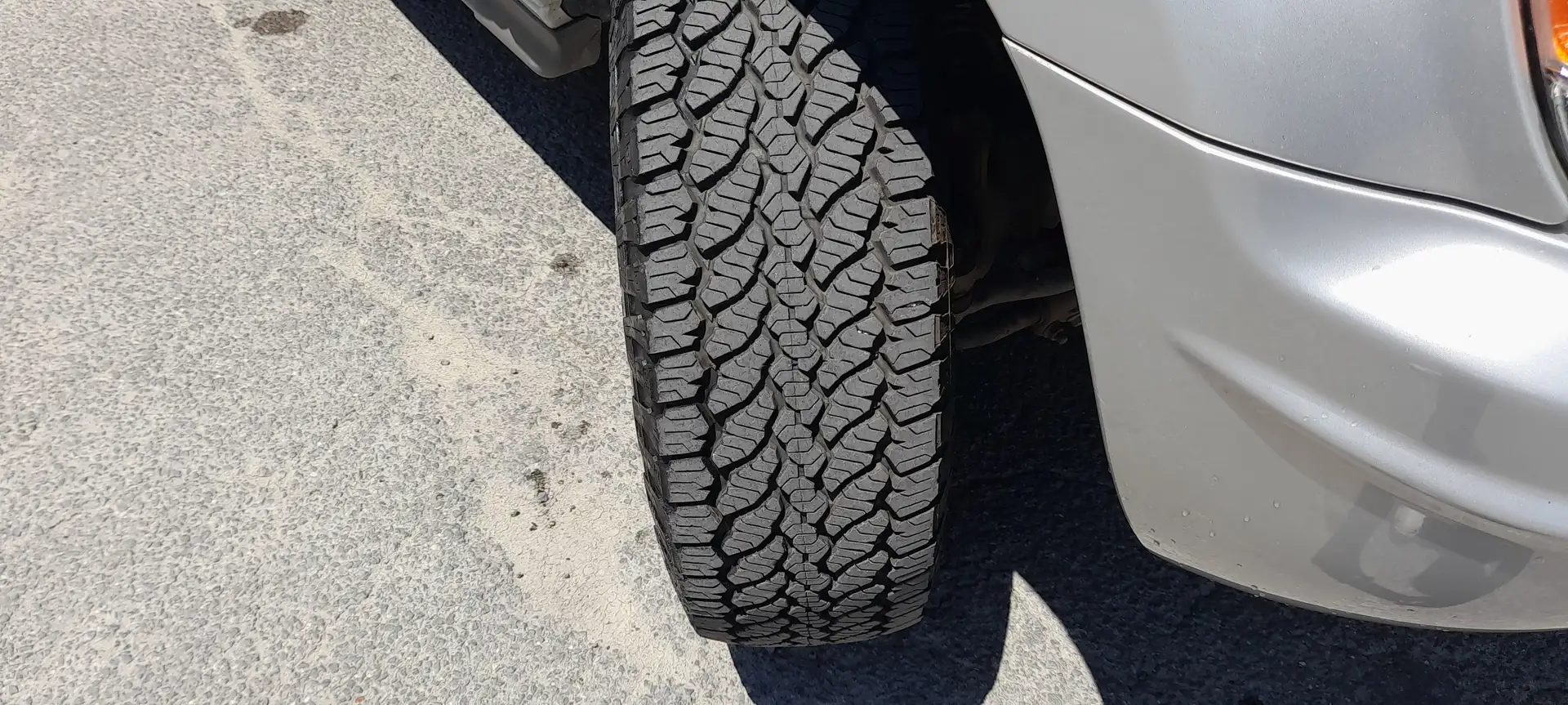 Jeep Grand Cherokee Grand Cherokee II 1999 4.7 H.O. Overland auto Argento - 2