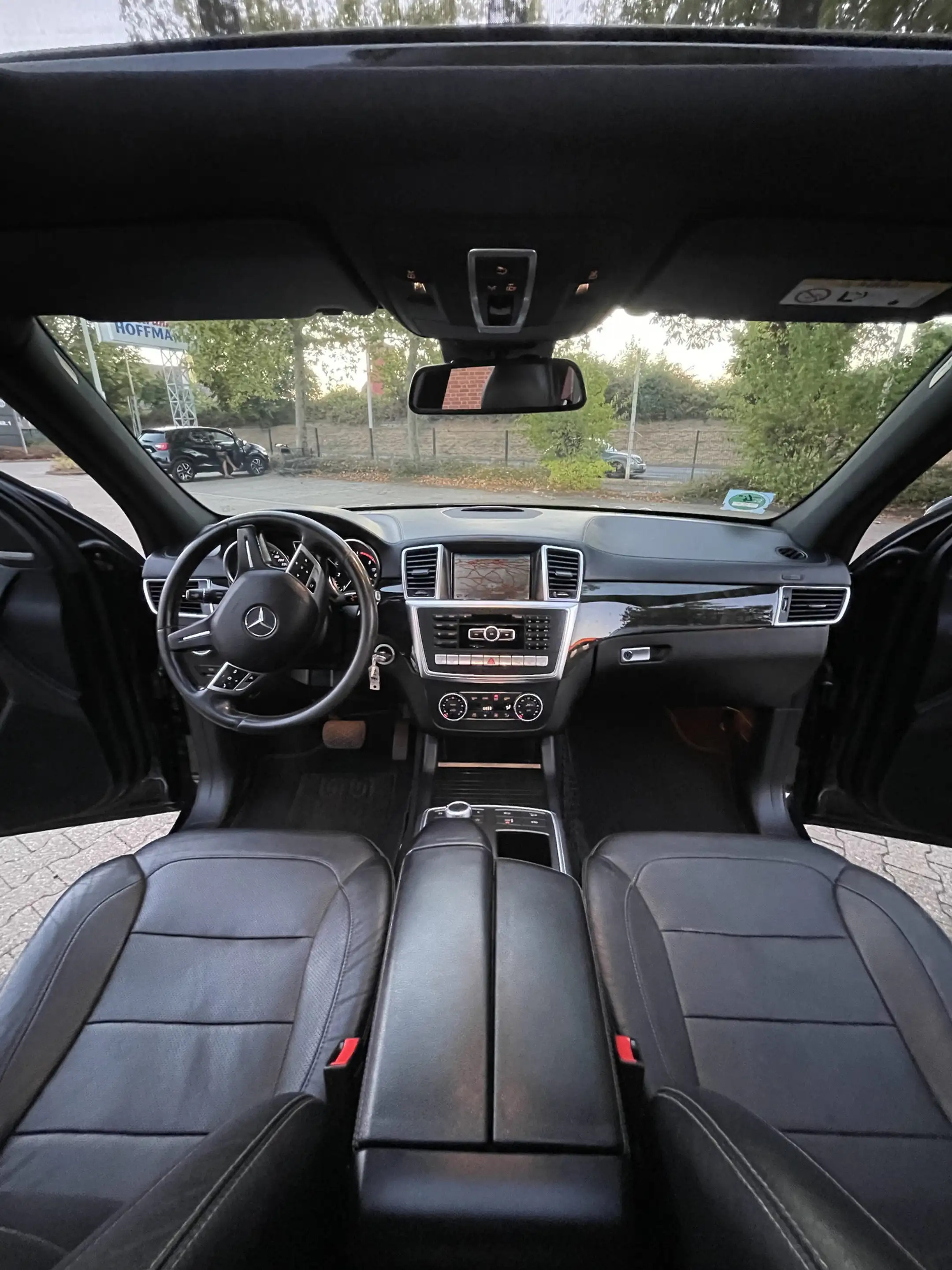 Mercedes-Benz GL 350 BlueTEC 4Matic AMG 7G-TRONIC Grand Edition|PANO| 7 — photo 8