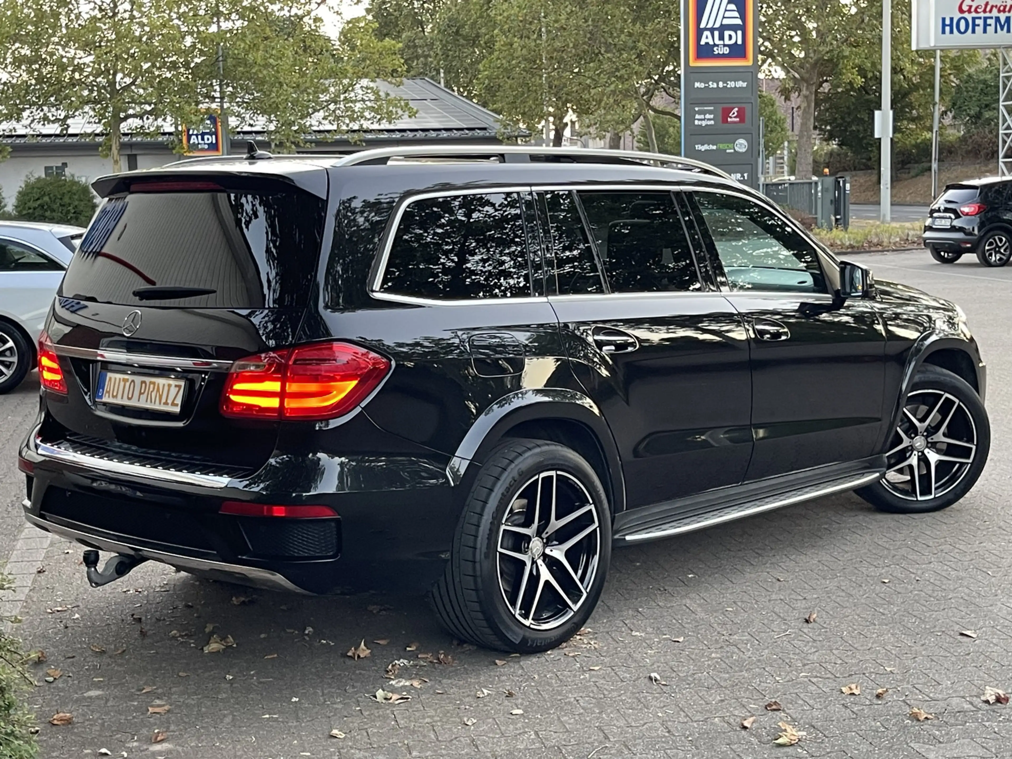 Mercedes-Benz GL 350 BlueTEC 4Matic AMG 7G-TRONIC Grand Edition|PANO| 7 — photo 5