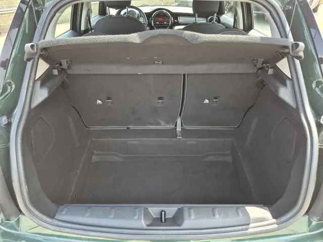 Mini Cooper Cooper view 11