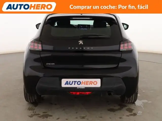 Peugeot 208 view 5