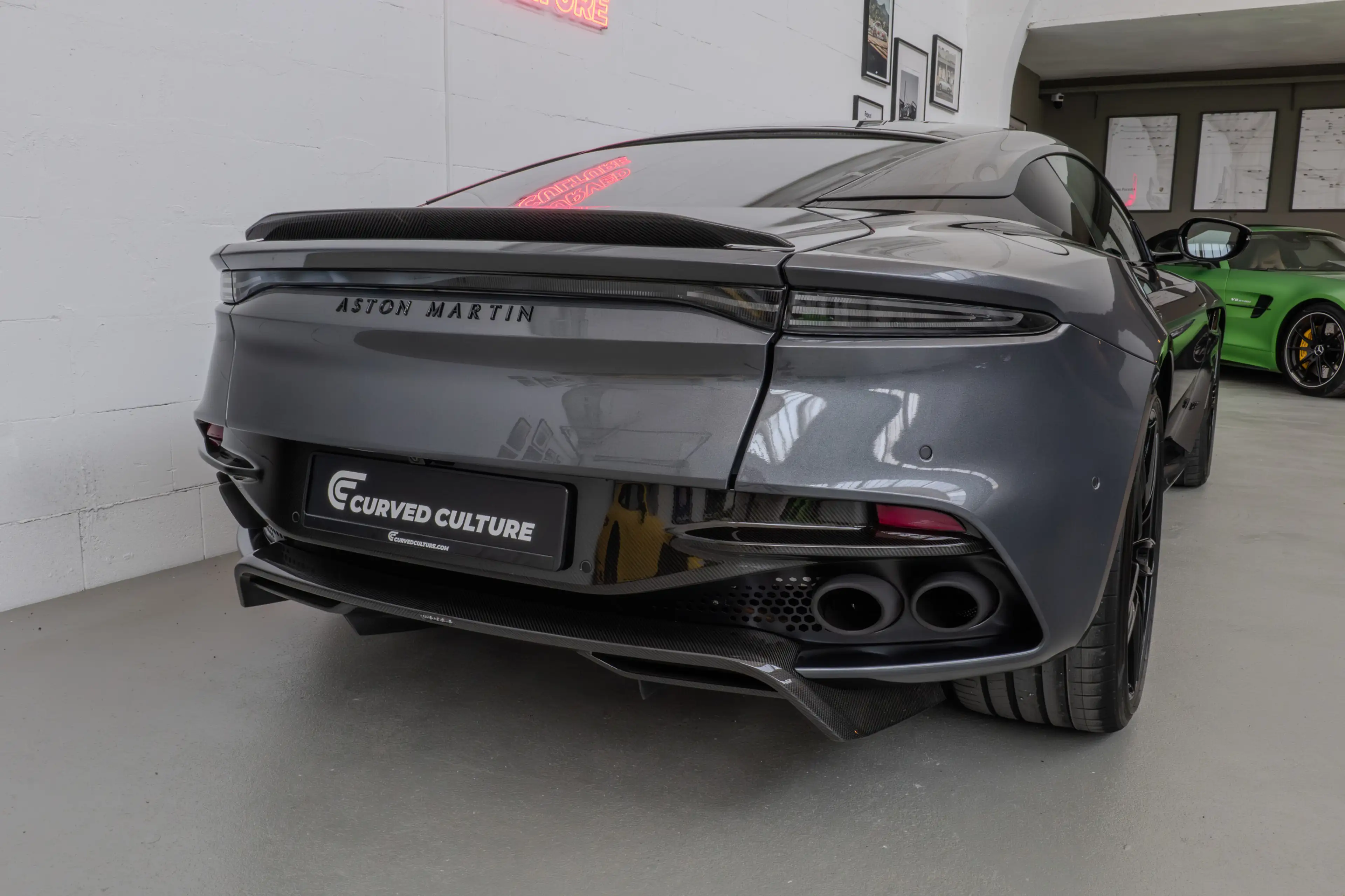 Aston Martin DBS Superleggera I TitaniumExhaust I Carbon Ext. — photo 9