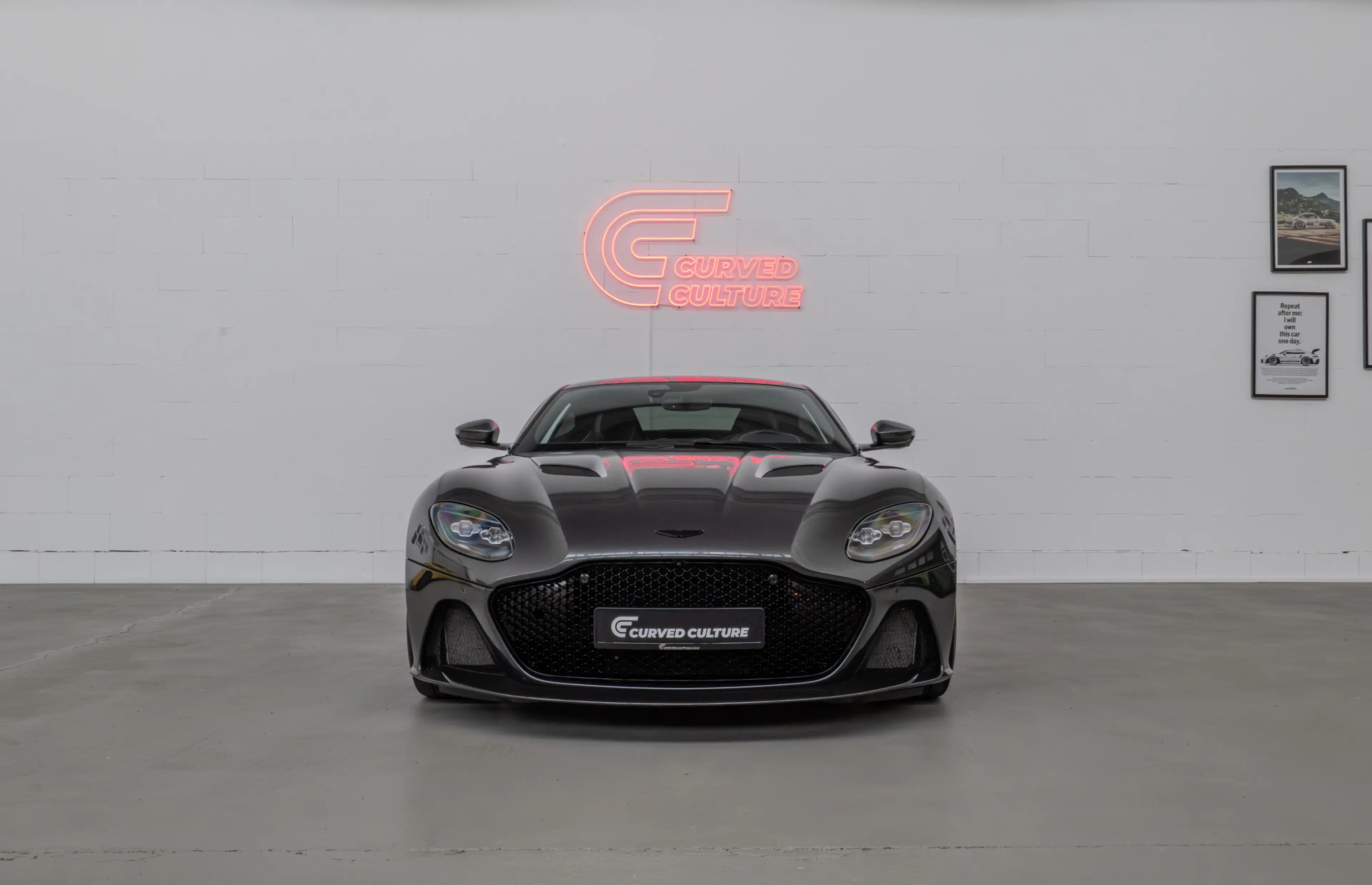 Aston Martin DBS Superleggera I TitaniumExhaust I Carbon Ext. — photo 5