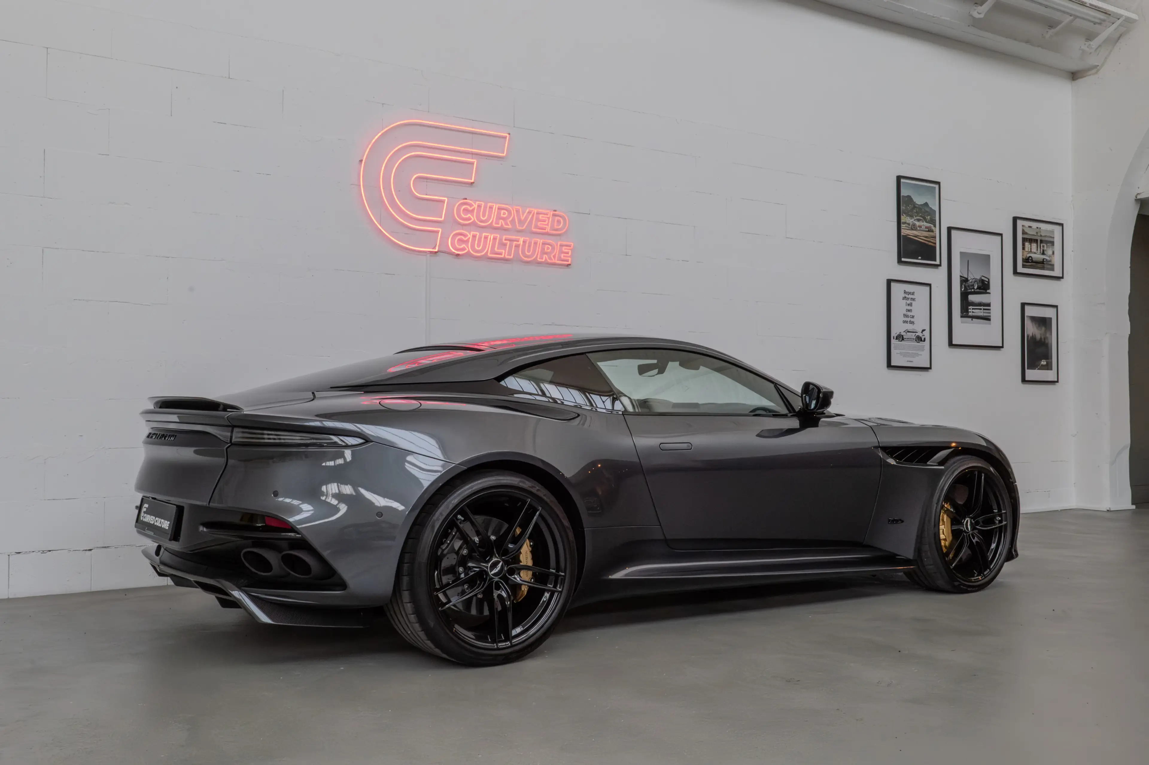 Aston Martin DBS Superleggera I TitaniumExhaust I Carbon Ext. — photo 8