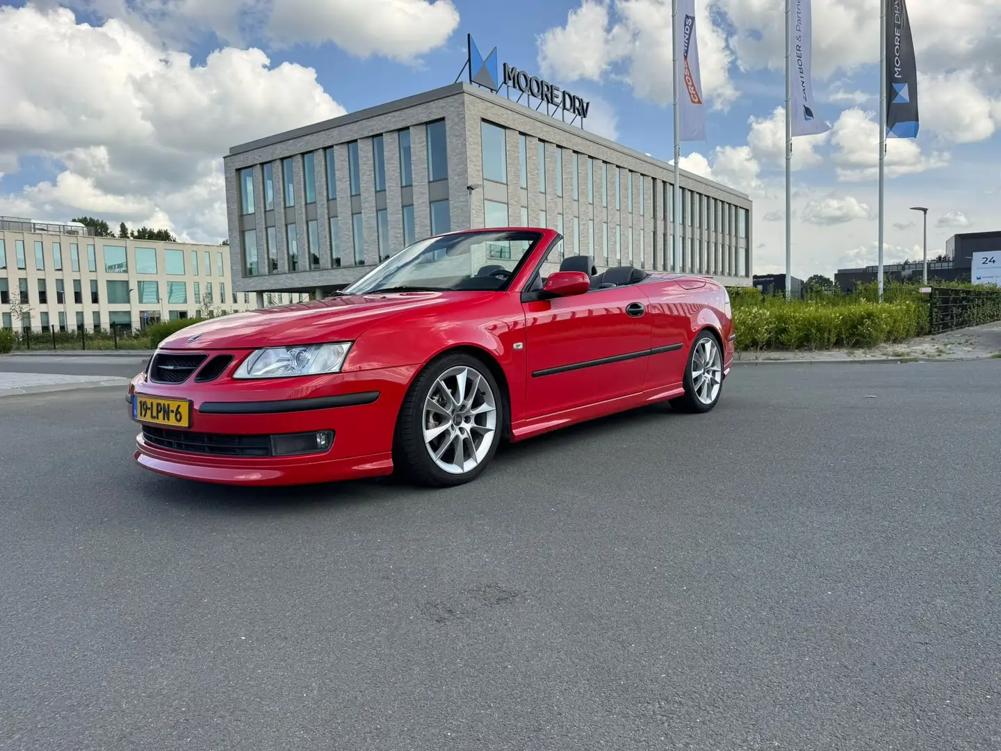 Saab 9-3 9-3 1.8t Vector Красный - 1