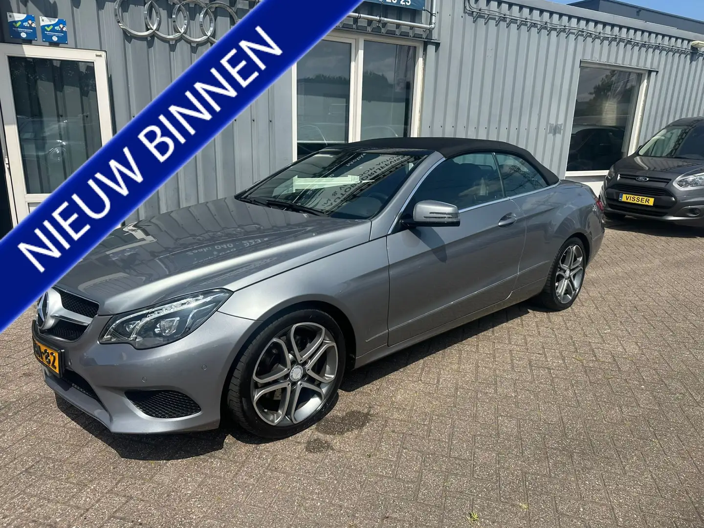 Mercedes-Benz E 200 Cabrio Edition Sport cabrio Grijs - 1