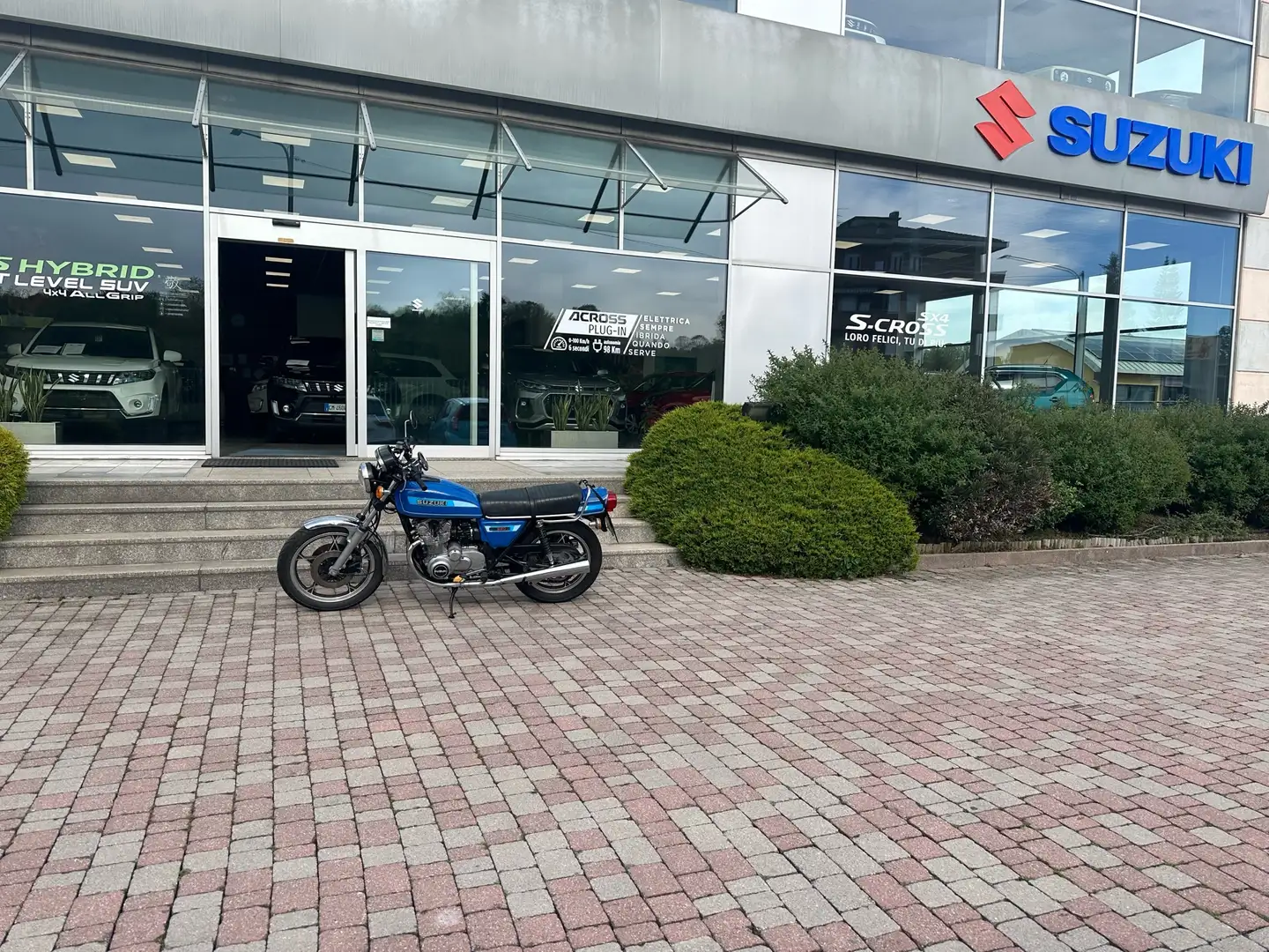 Suzuki GS 550 gs 550 E Albastru - 1