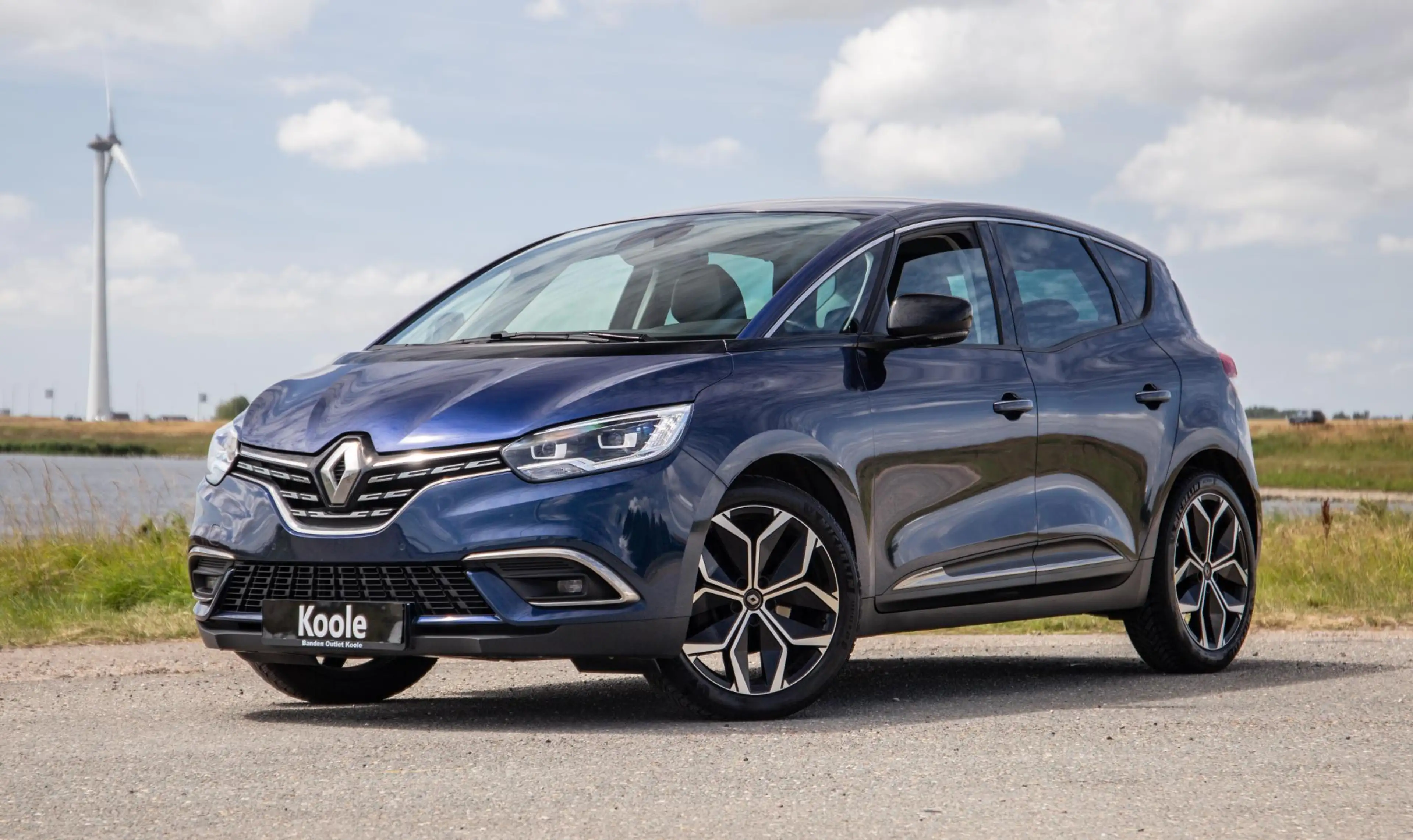 Renault Scenic 1.3 TCe Intens CARPLAY / CRUISE CONTROLE / LED / C