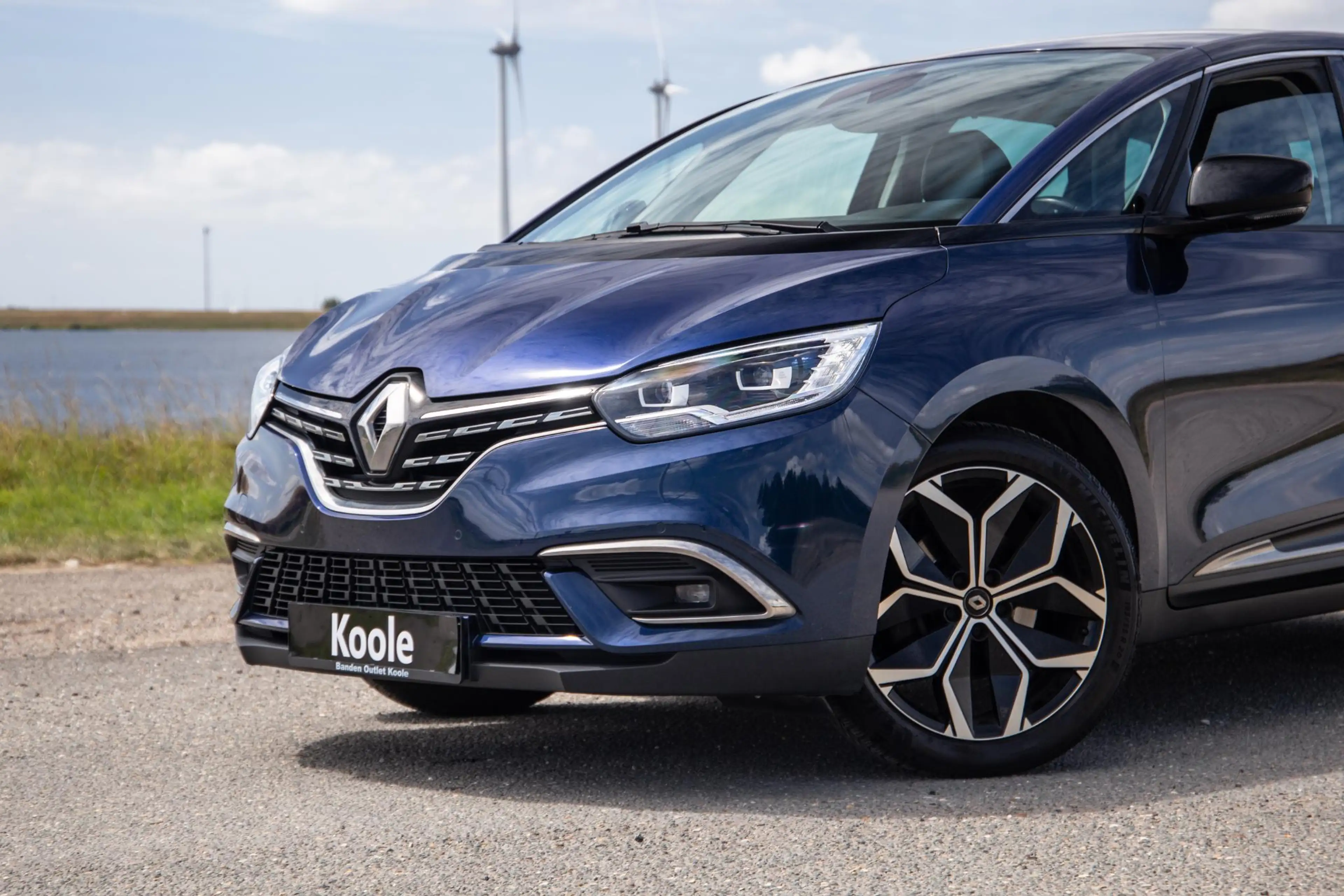 Renault Scenic 1.3 TCe Intens CARPLAY / CRUISE CONTROLE / LED / C — photo 3