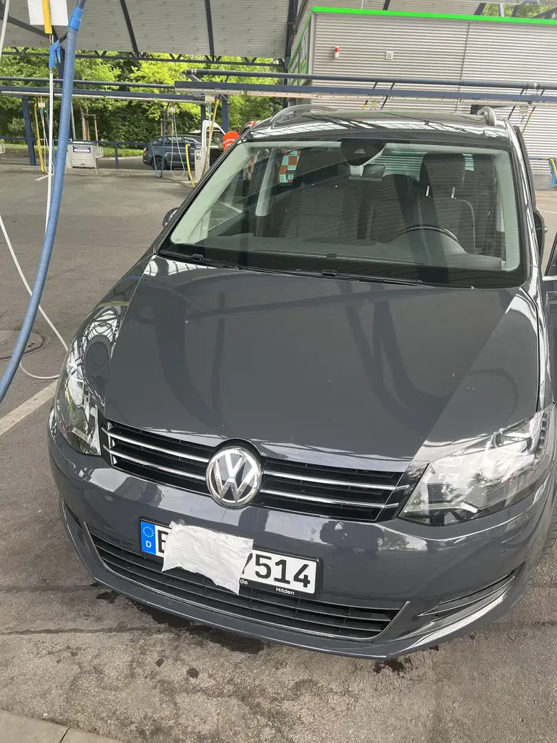 Volkswagen Sharan 2.0 TDI DSG Blue Motion Match Grau - 1