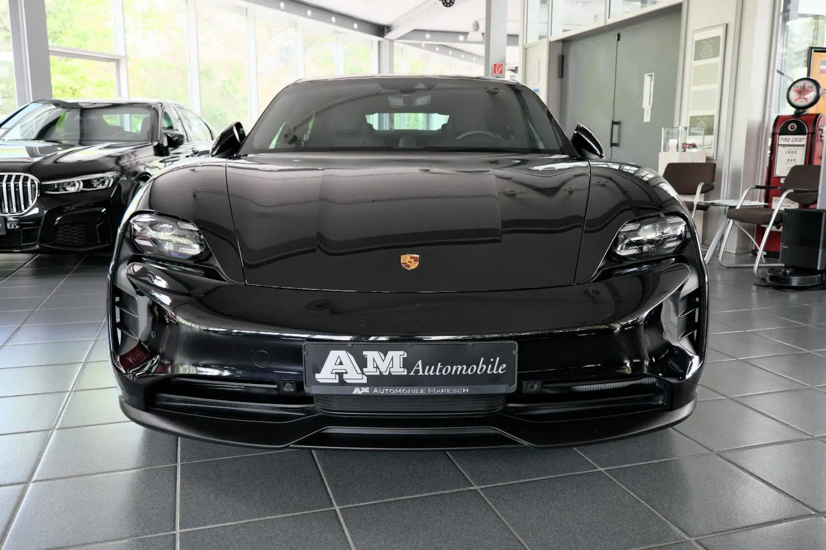 Porsche Taycan GTS MatrixLED Sitzbelüftung Hinterachsl. Schwarz - 2