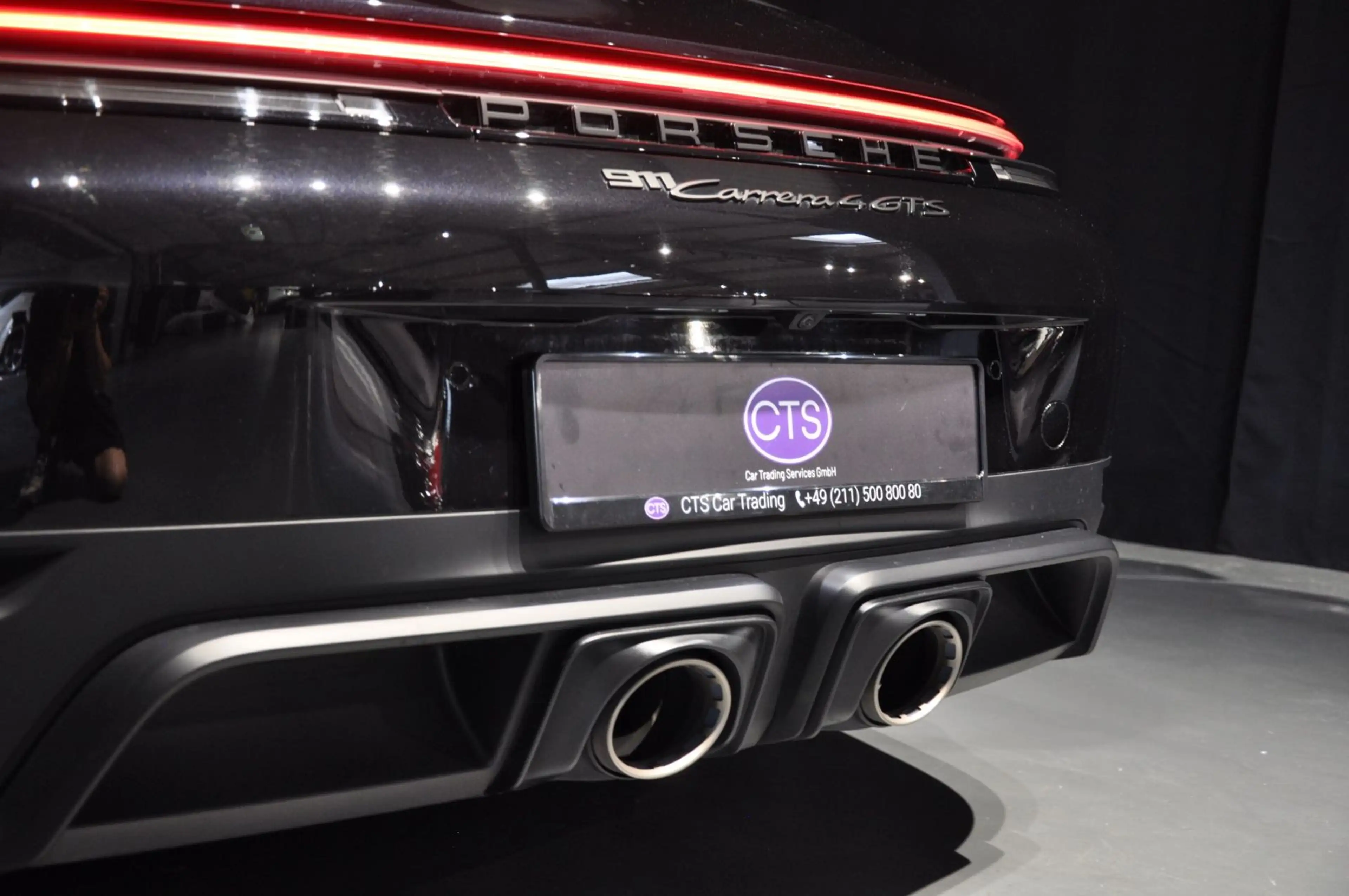Porsche 911 Carrera 4 GTS T-Hybrid/erste Hand/ 5100 KM — photo 7