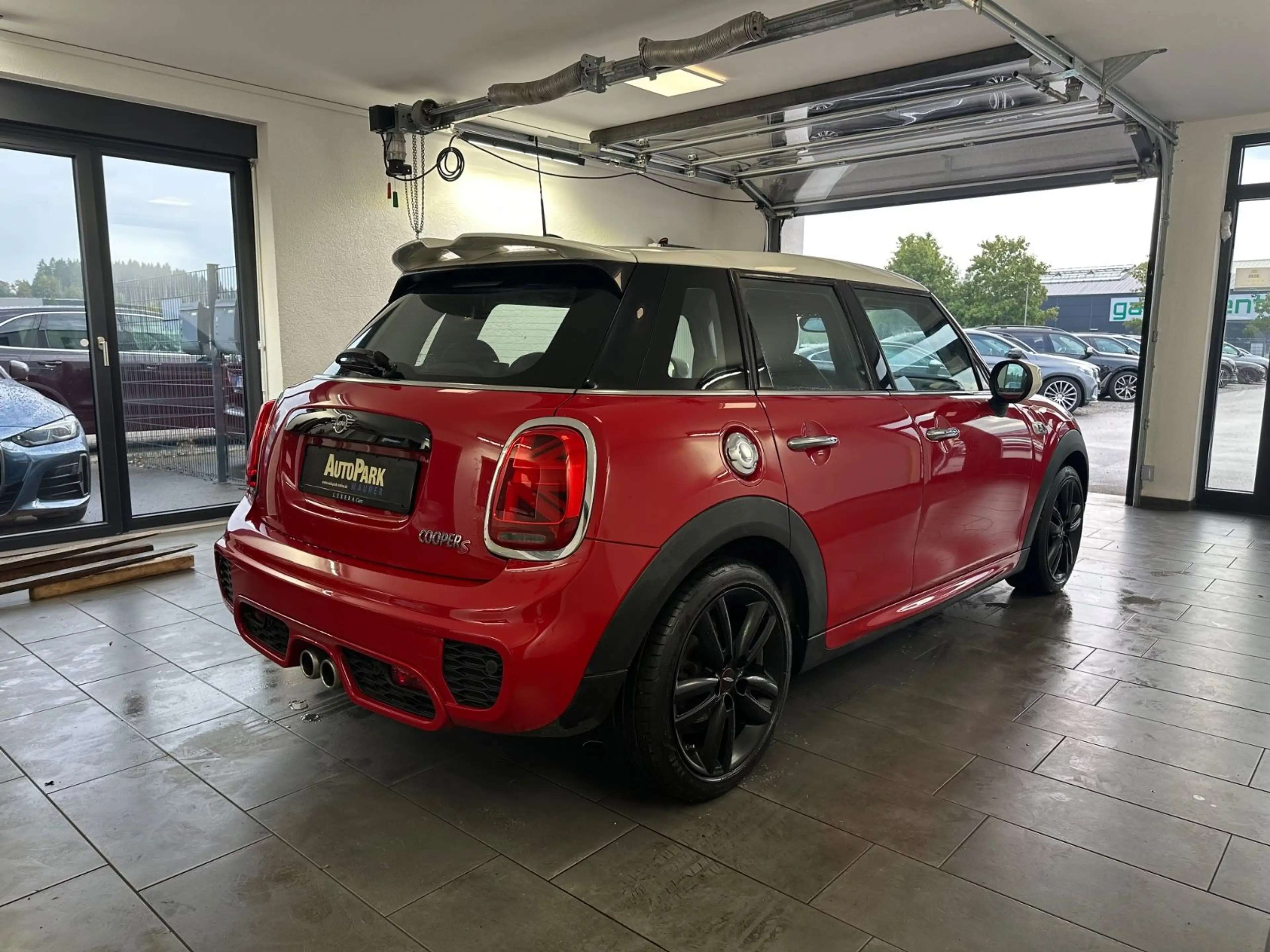 MINI Cooper S COOPER S JCW*SHZ*PANO*Ambiente*SHD* — photo 6