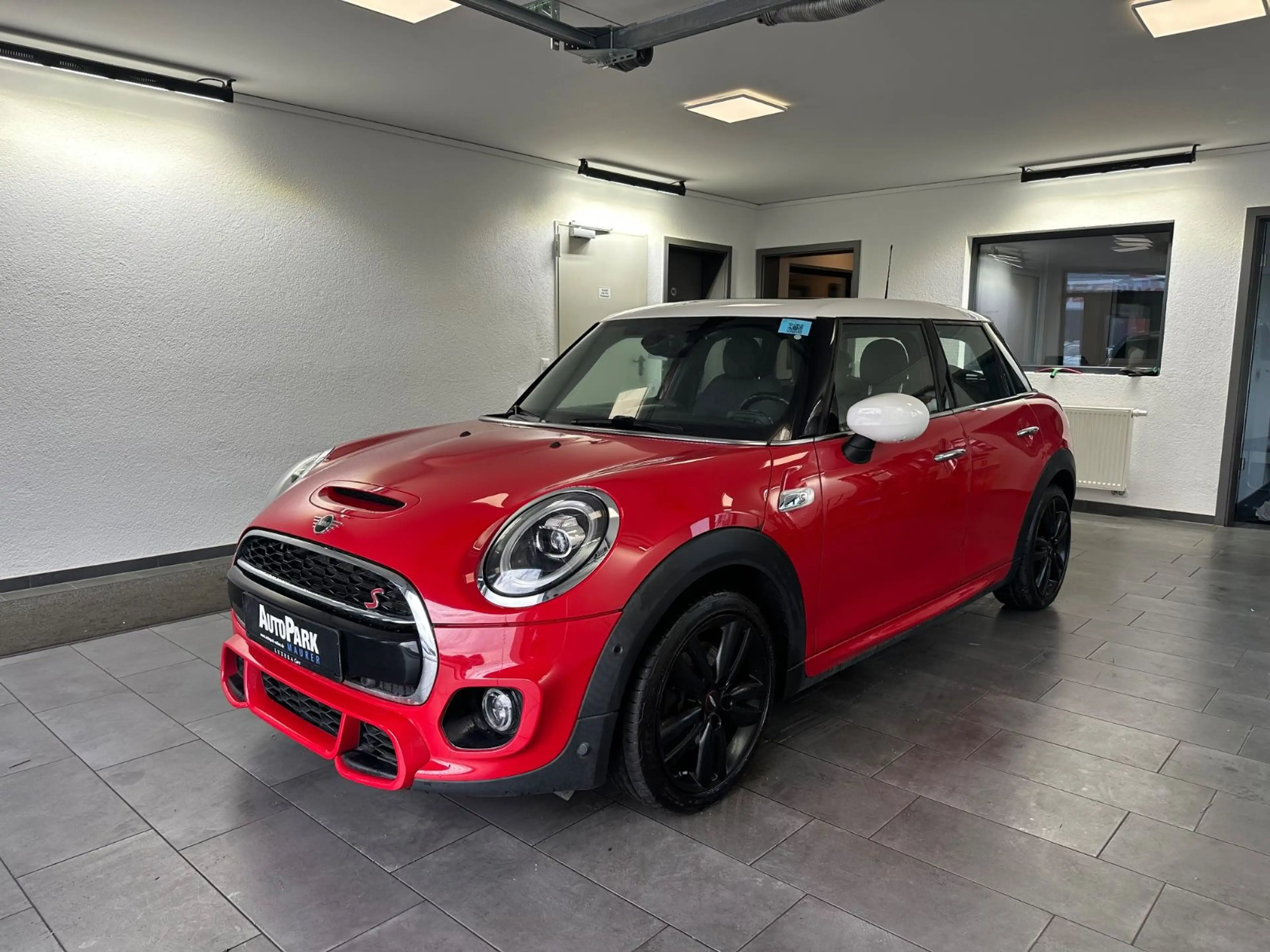 MINI Cooper S COOPER S JCW*SHZ*PANO*Ambiente*SHD* — photo 2