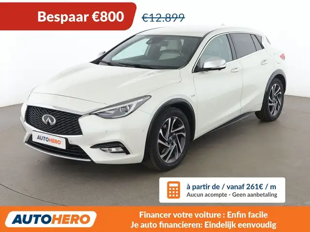 Infiniti Q30 2.2 Diesel Premium Tech AWD