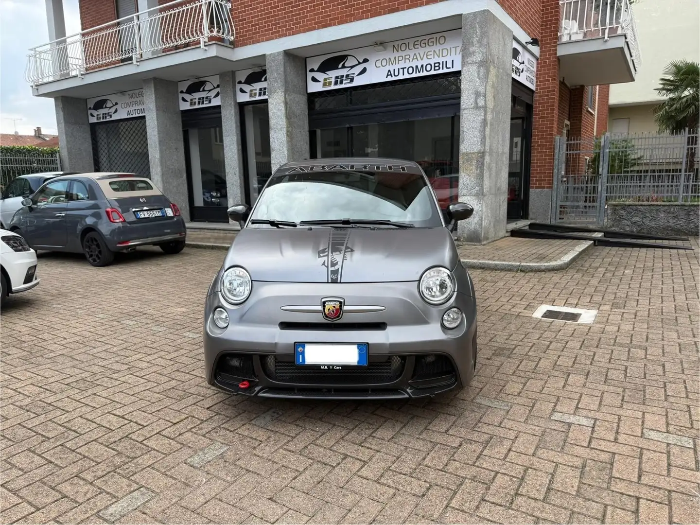 Abarth 695 1.4 16v t. t-jet biposto 190cv INNESTI FRONTALI!! Grigio - 1