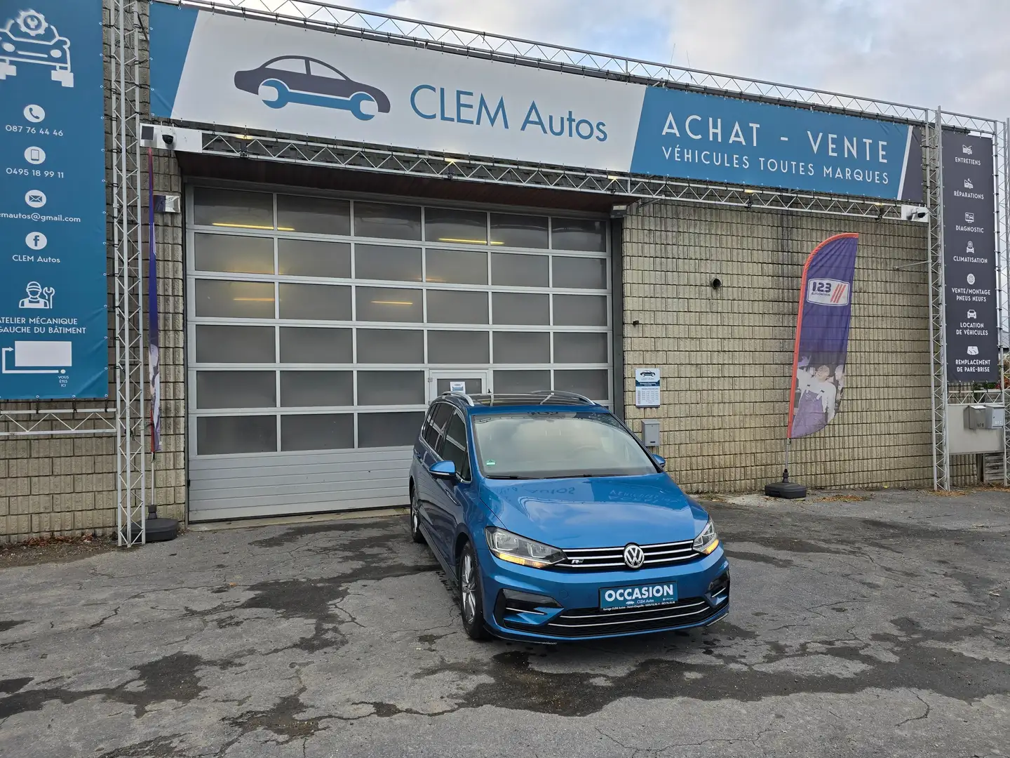 Volkswagen Touran Touran 1.6 TDi SCR FULL R-LINE !!! Azul - 1