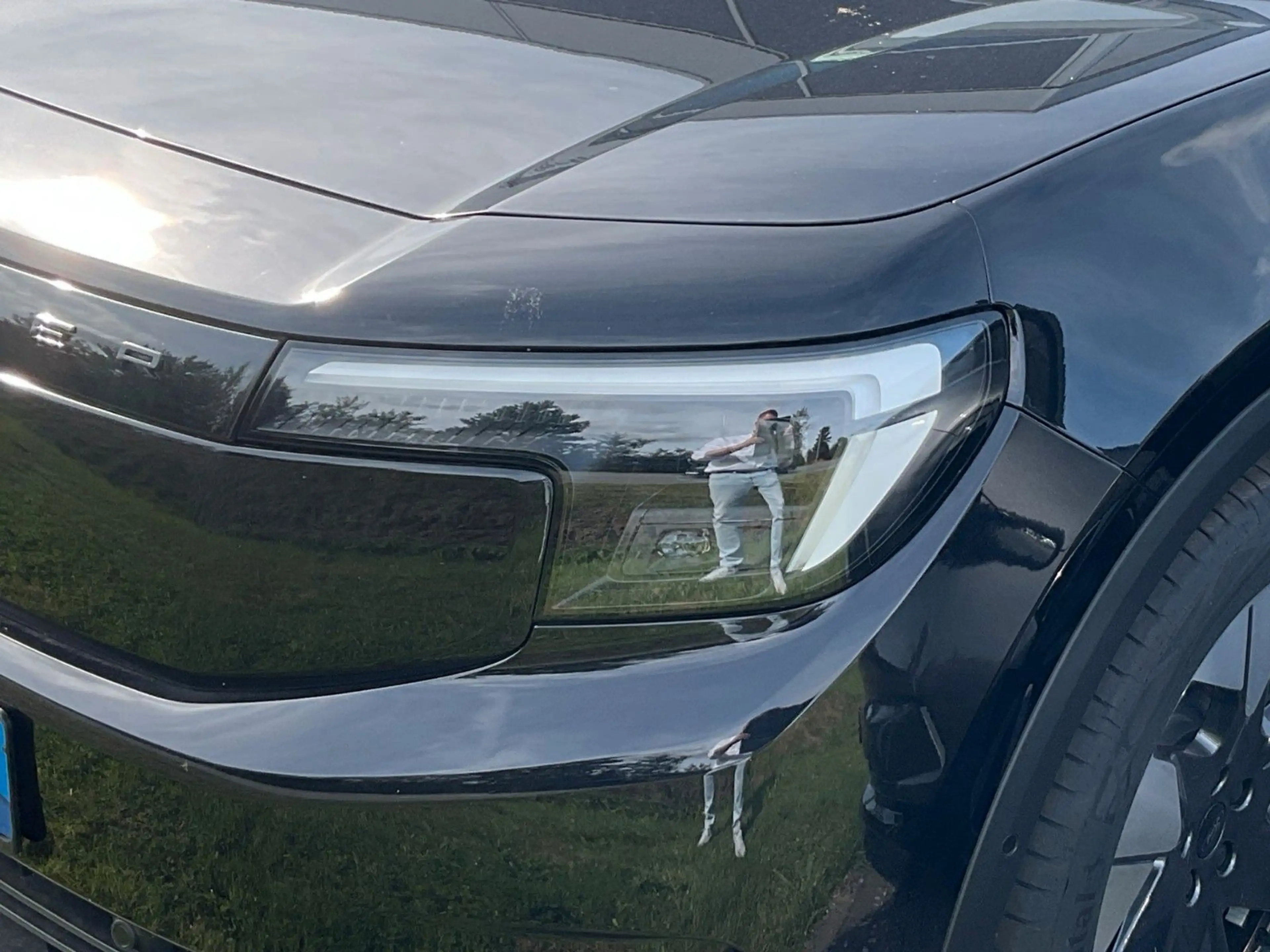 Ford Explorer Prem. RWD " Förderfähig " — photo 5